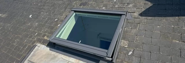 Pose et remplacement de fenêtre de toit (Velux)